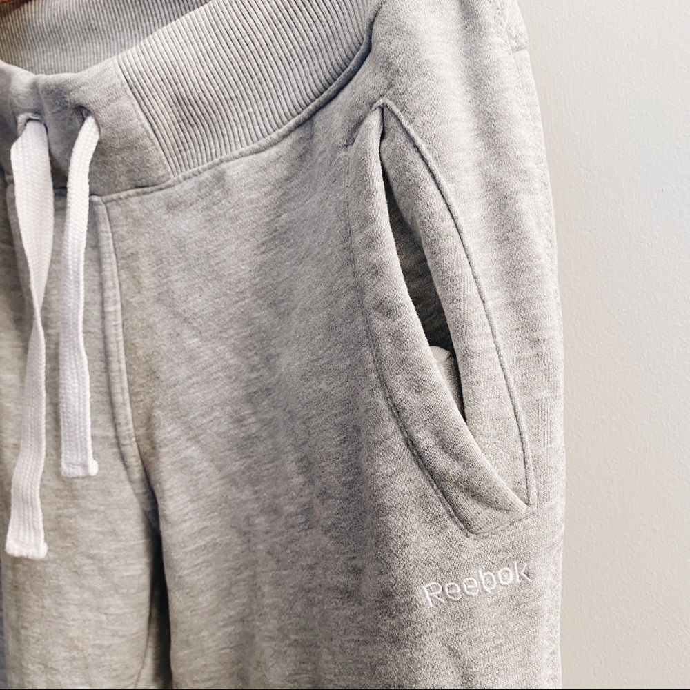 Reebok grey jogger sweatpants